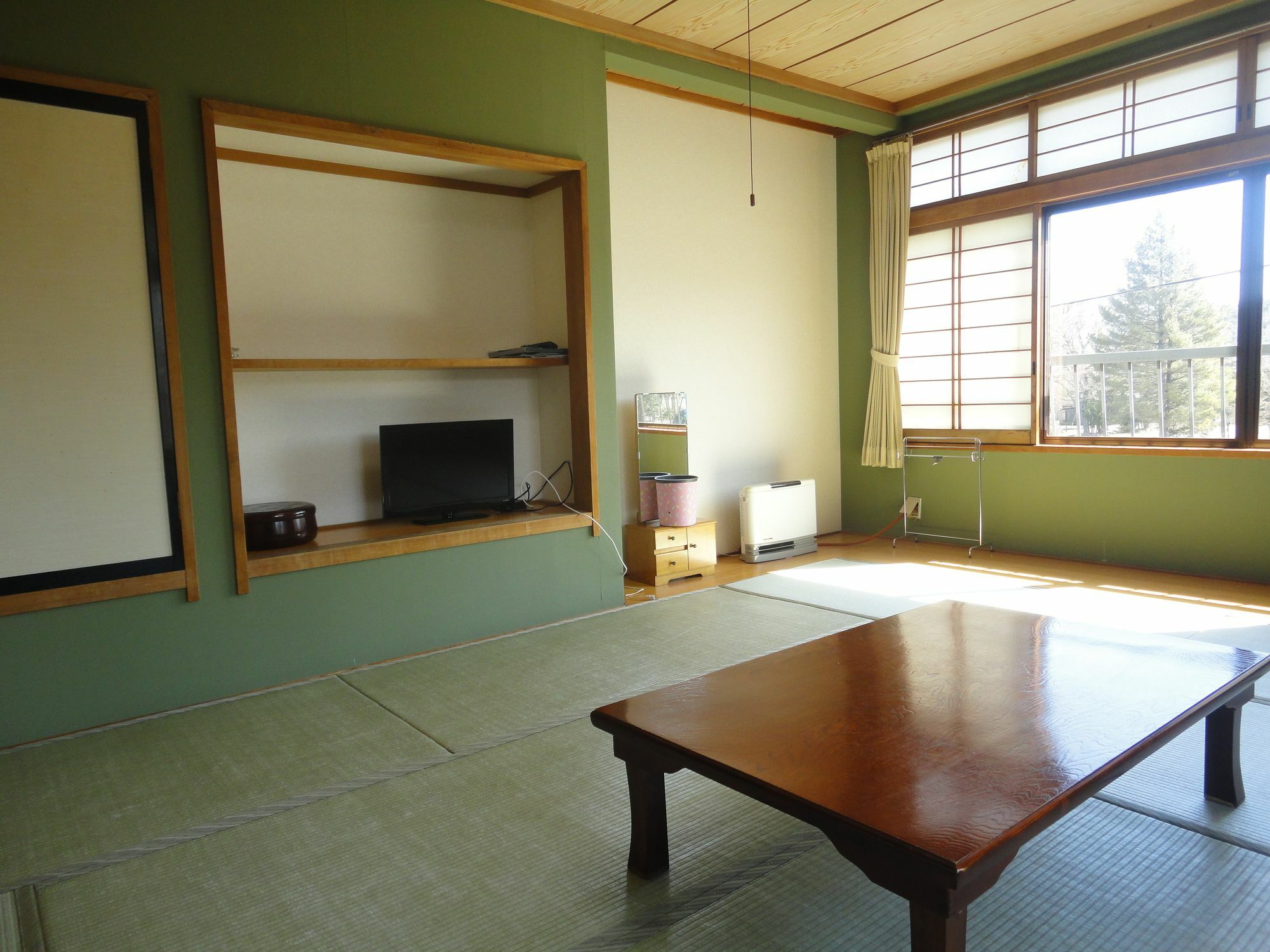 Yamanouchi Guest House Yamanakako Ngoại thất bức ảnh